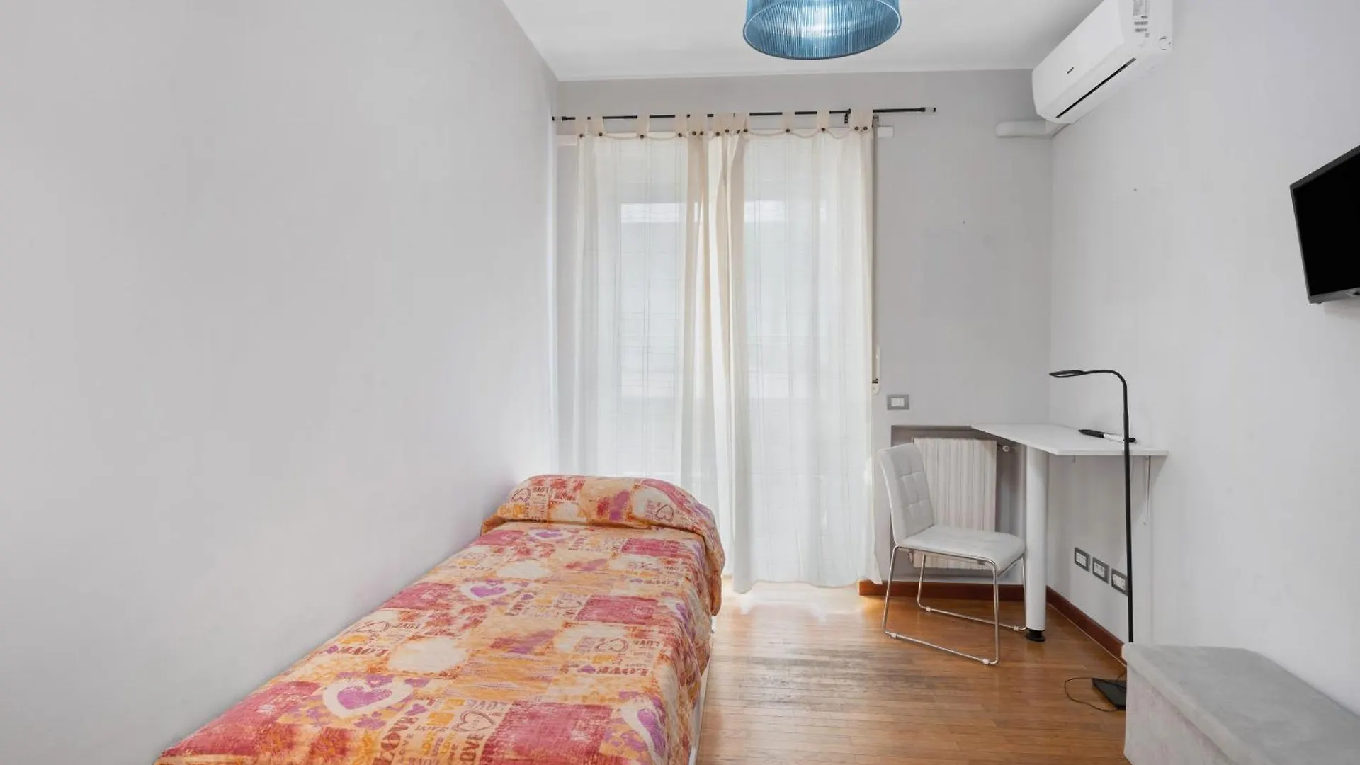 Affittacamere Mammamia Sanremo 0*,  Italy
